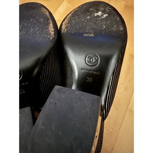 Chanel 2018 Black Silver CC Logo Mules Heels Stripe Chunky 39 - Picture 5 of 6